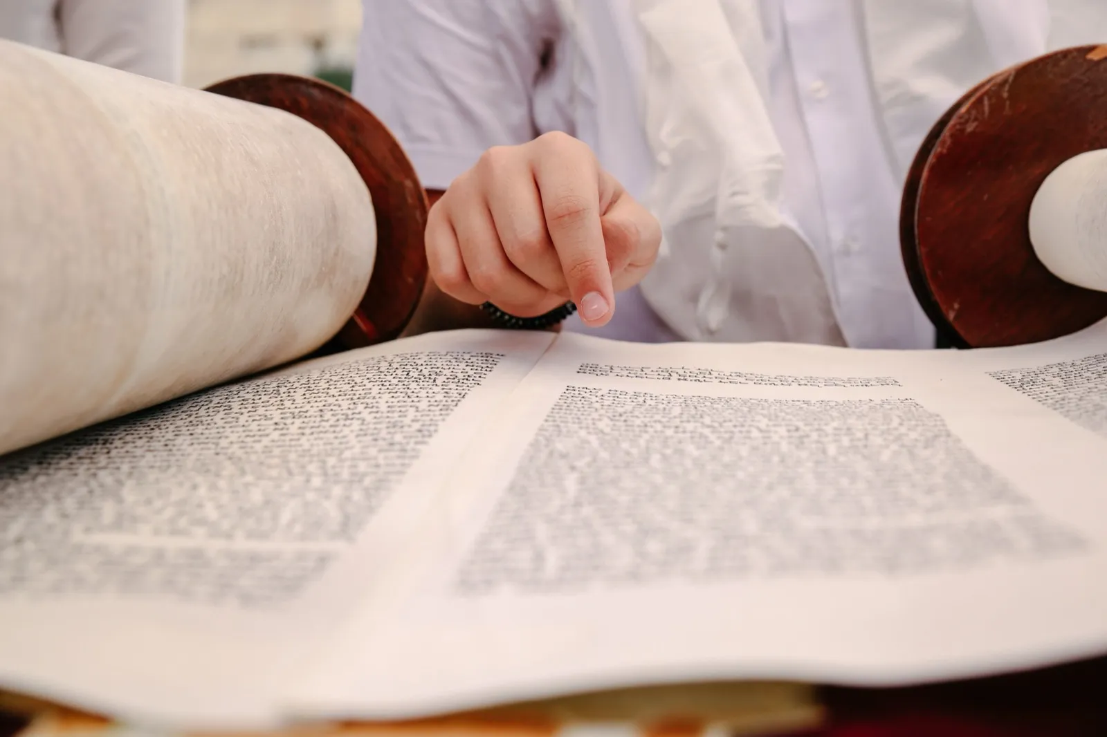 Lecture d'un rouleau de la Torah